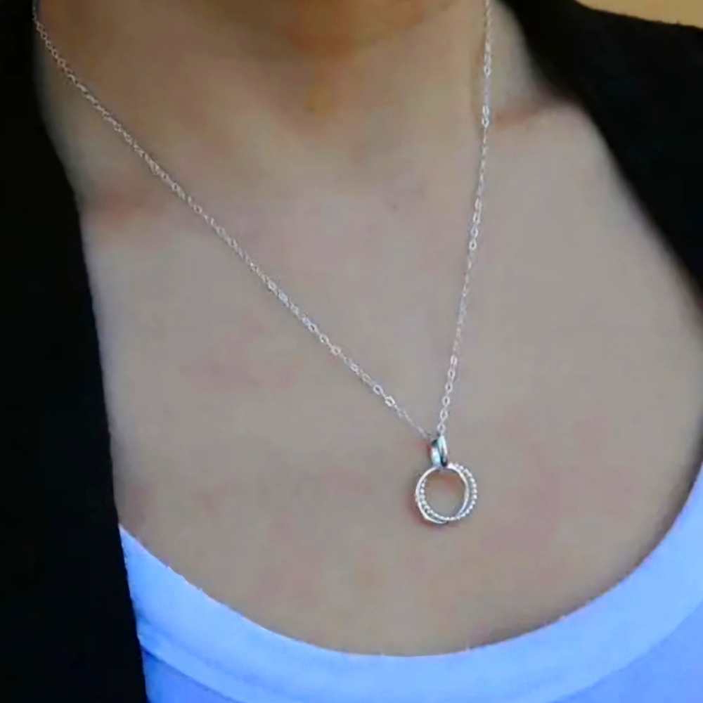 Sister necklace NWT JUST BECAUSE, BIRTHDAY, GRADUATION GIFT. 👭🩷🤟 - Picture 4 of 4
